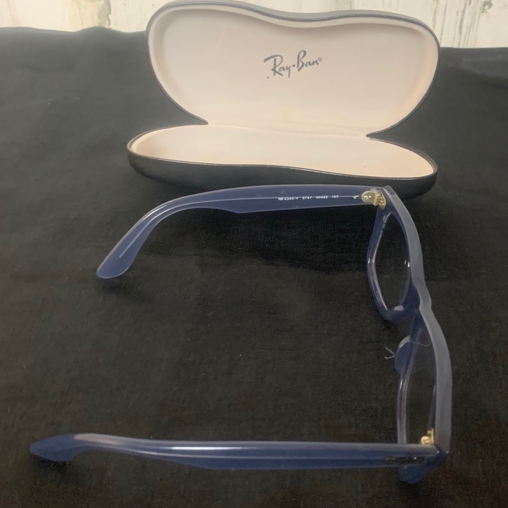 Blue Ray-Ban Frames. - image 3